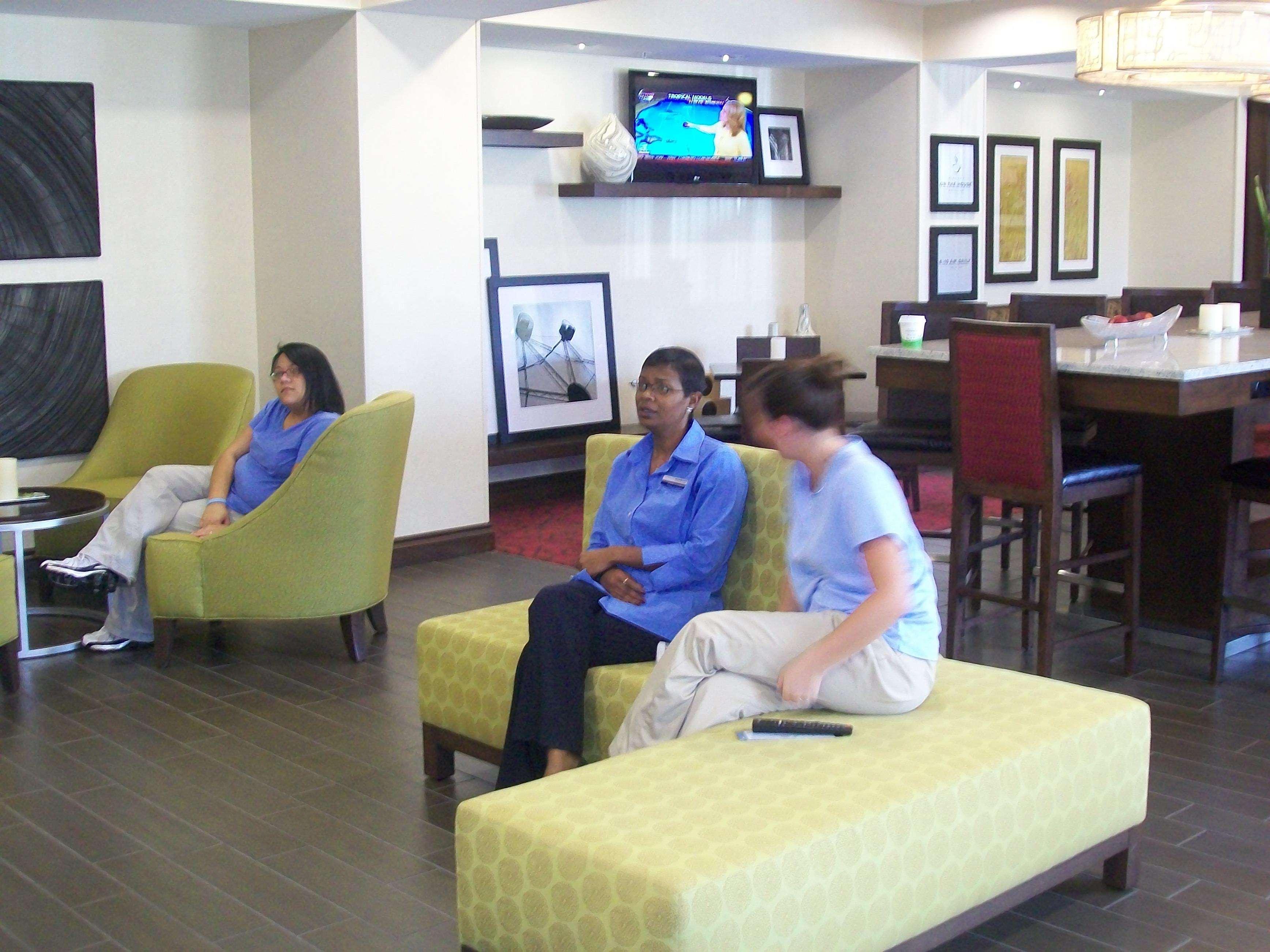 Hampton Inn Озарк Інтер'єр фото