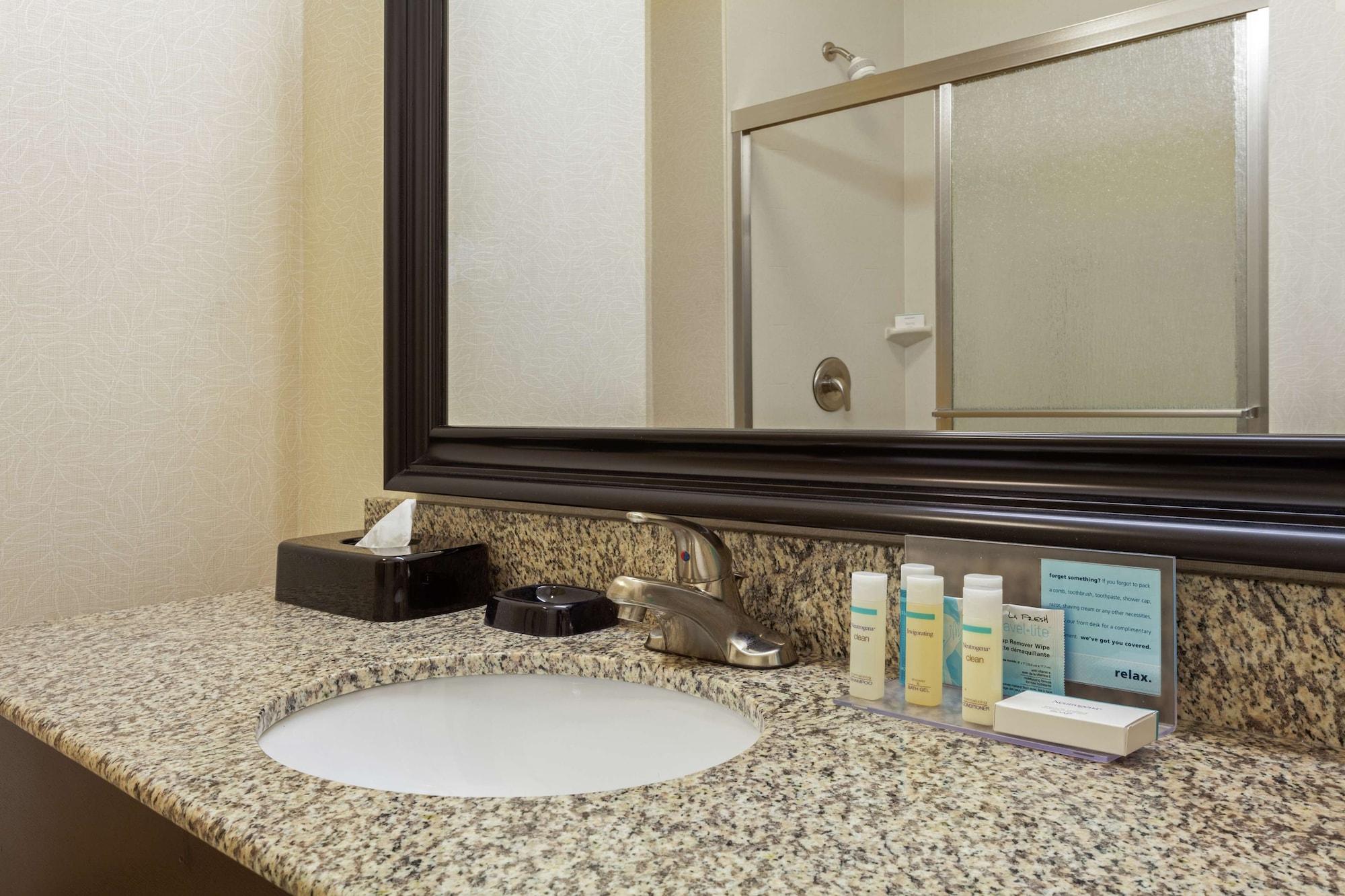 Hampton Inn Озарк Екстер'єр фото